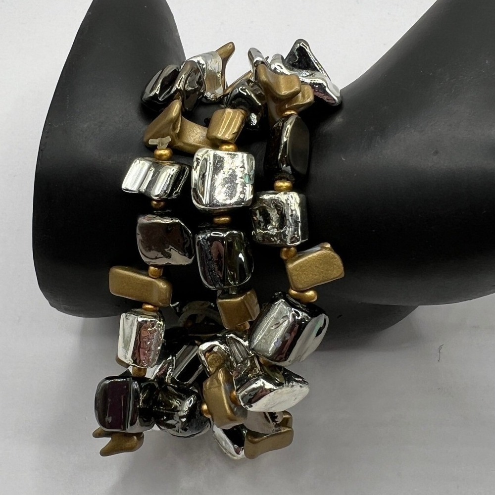 Mixed Metal Bracelets Set of Three Genuine Shell Stretch Gold Silver Tone